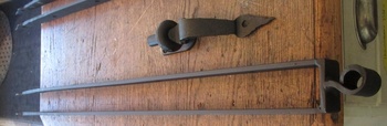 Gaffelgångjärn 90 cm (säljes styckvis)