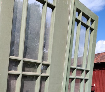 Dubbeldörr 113 x 230 cm, finns på Överjärva