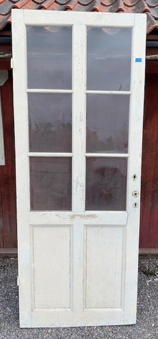 Enkeldörr 88 x 229 cm, finns på Överjärva