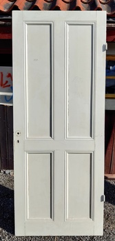 Enkeldörr 88 x 218 cm, finns på Överjärva