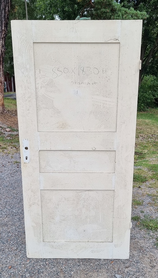 Enkeldörr 85 x 183, Finns i Överjärva