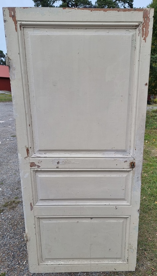 Enkeldörrar 82 x 177 cm, Finns på Överjärva