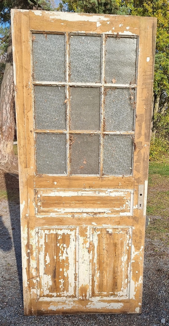 Enkeldörr med glas 91 x 210 cm, Finns på Överjärva