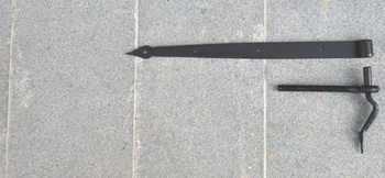 Hakgångjärn 60 cm i smide (säljes styckvis)