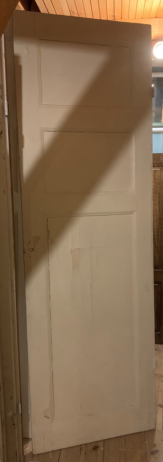 Enkeldörr 68 x 210 cm, Finns på Överjärva