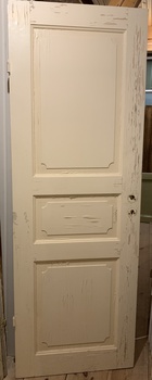 Enkeldörr 67 x 192 cm, finns på Överjärva