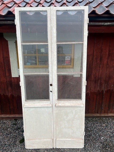 Dubbeldörr med glas 101,5 x 222 cm, finns i Överjärva