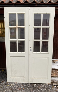 Dörr 125,5 x 201 cm, finns på Överjärva