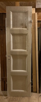 Dörr 57,5 x 212 cm, finns i Överjärva