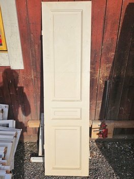 Enkedlörr 46,5x174cm, finns på Överjärva