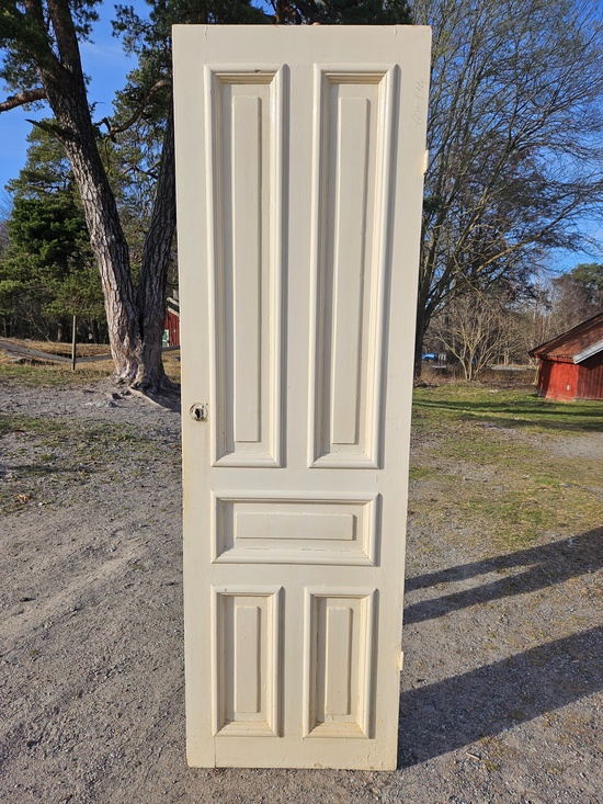 Flera olika storlekar! Finns på Överjärva