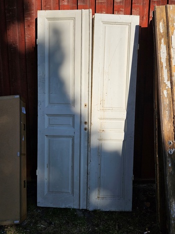 Pardörr 119x238cm, finns på Överjärva