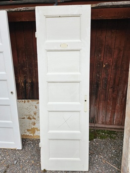Enkeldörrar 62 x 202 cm, Finns på Överjärva