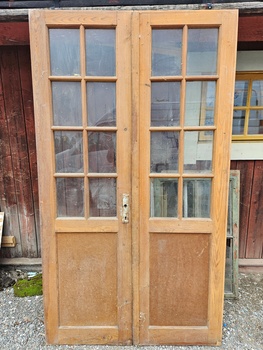 Pardörr med glas, 113,5x201,5cm, finns på Överjärva