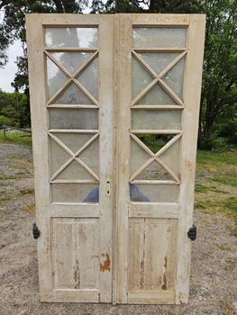 Pardörr med glas, 119x214cm, finns på Överjärva