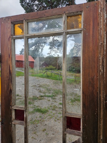 Pardörr med glas, 123x196, finns på Överjärva byggnasvård
