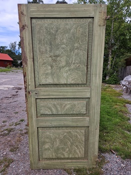 Enkeldörr 80x176, finns på Överjärva byggnadsvård