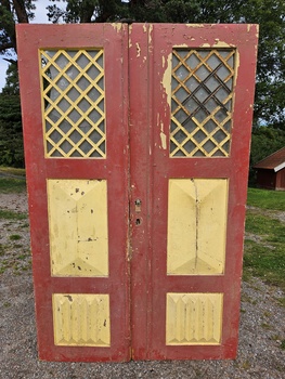 Pardörr med glas, 130x203, finns på Överjärva byggnadsvård