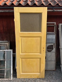 Enkeldörr med glas, 87x209, finns på Överjärva byggnadsvård
