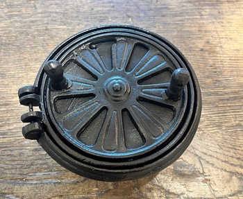 Rosettventil med stos, utv mått ca 125 mm Rosettventil med stos, utv mått ca 125 mm