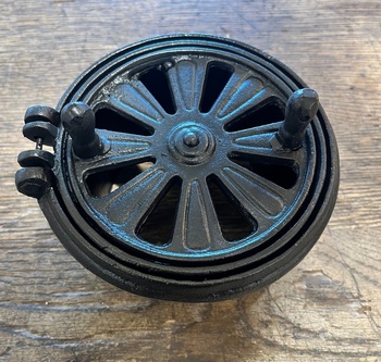 Rosettventil med stos, utv mått ca 125 mm Rosettventil med stos, utv mått ca 125 mm