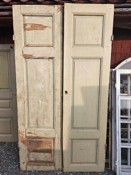 Pardörr, 113x208, finns på Överjärva Byggnadsvård