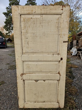 Enkeldörr, 88x181, finns på Överjärva Byggnadsvård