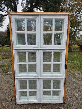 Fönster med karm, 100x170, finns på Överjärva byggnadsvård