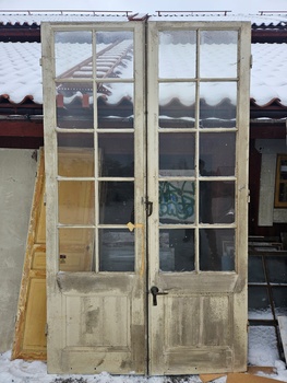 Pardörr med glas, 158x271, finns på Överjärva Byggnadsvård