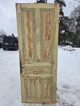 Enkeldörr, 80x210, finns på Överjärva Bygnadsvård