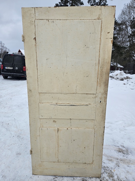 Enkeldörr, 88x191, finns spå Överjärva Byggnadsvård
