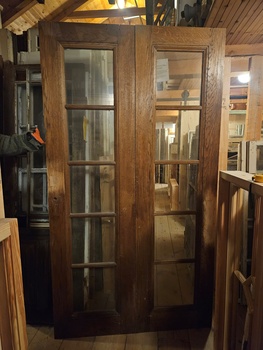 Pardörr med glas, 115x208, finns på Överjärva Byggnadsvård