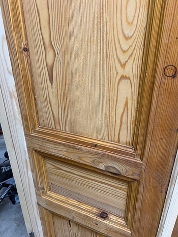 Pardörr, 102x219, finns på Överjärva Byggnadsvård