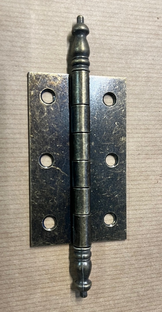 Gångjärn i antikfärg