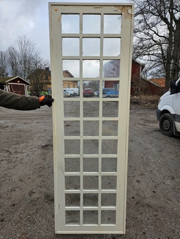 Enkeldörr, fönster, 70x212, finns på Överjräva Byggnadsvård