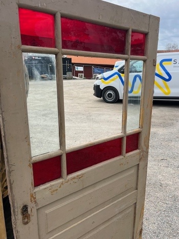 Enkeldörr med glas, 95x186, finns på Överjärva Byggnadsvård