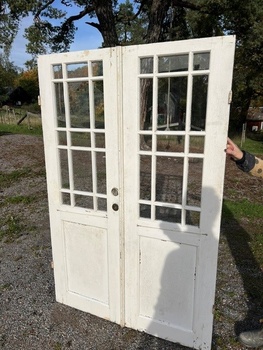 Dubbeldörr med glas, 120x185, finns på överjärva
