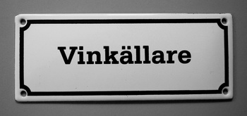Emaljskylt Vinkällare